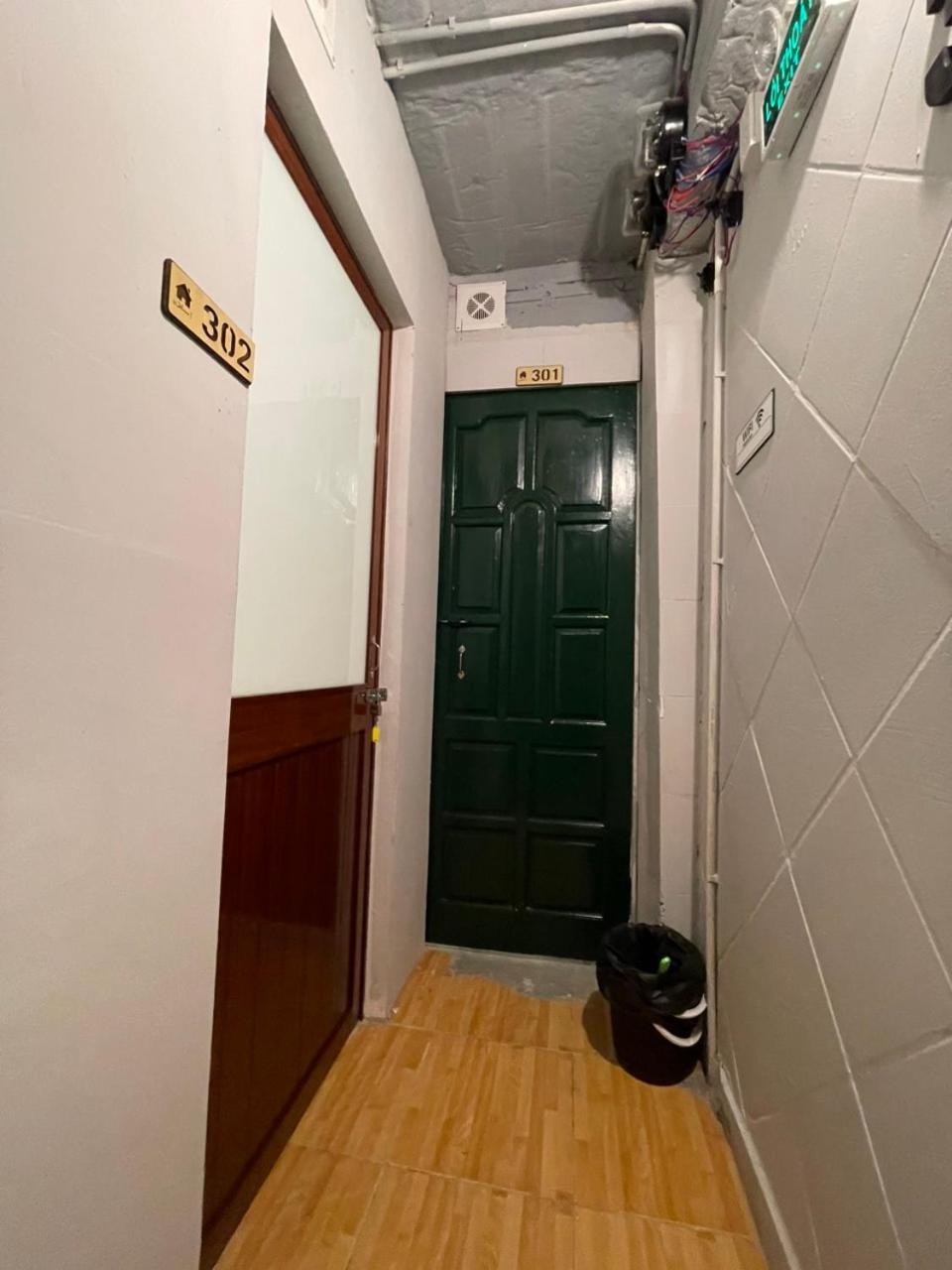 Ubuntu Hostel And Tour - 139 Hang Bac 하노이 외부 사진